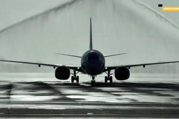 zakaz-lotów-samolotów-B-737-MAX-nad-polską-opóźnienia-odwołania-zmarnowany-urlop-pl-biura-podrózy-reklamacje-